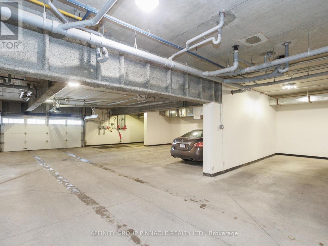 103 - 94 FRANCIS STREET W, 