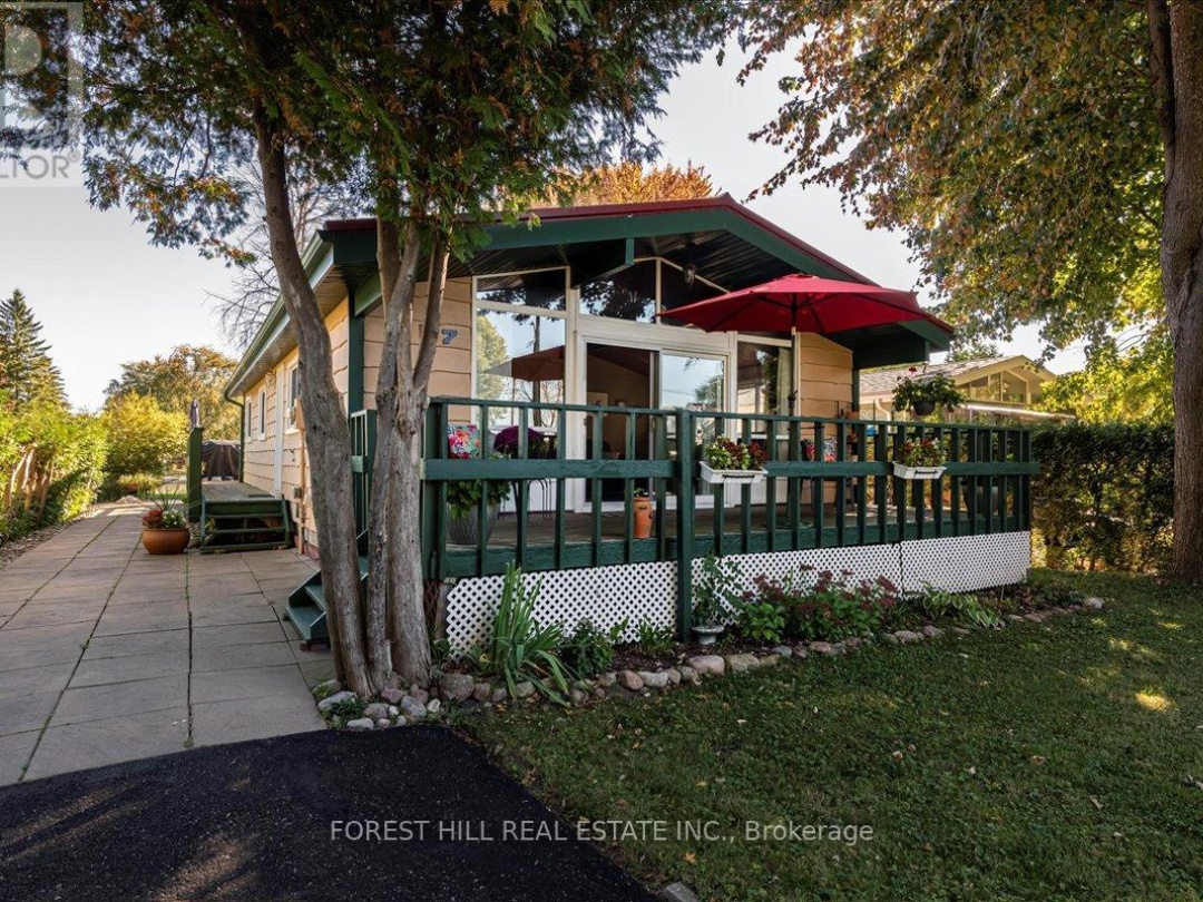 67 LAKE AVENUE, Lake Simcoe