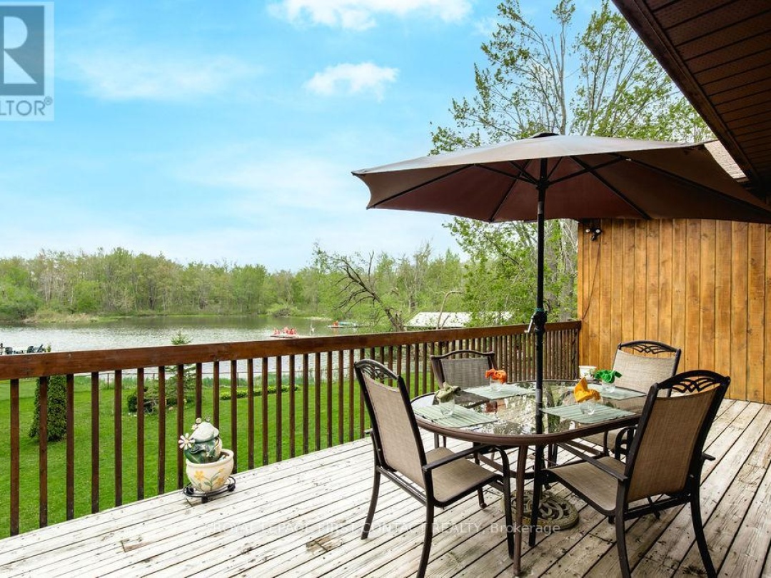 4447 ORKNEY BEACH ROAD, Lake Simcoe