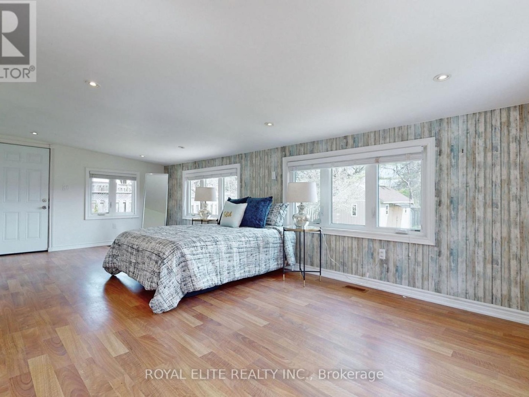 3965 HILLTOP ROAD, 