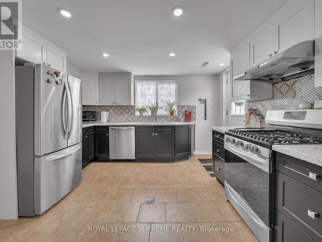 8740 12 Highway, Oro-Medonte