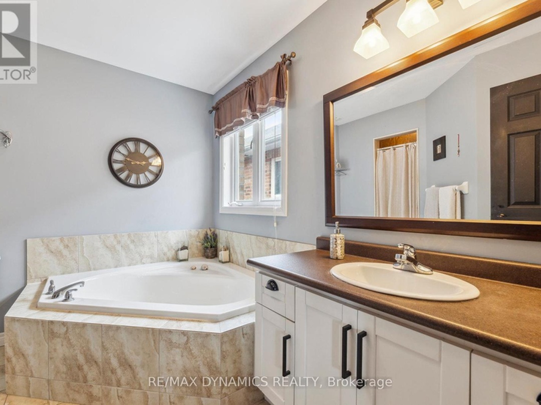 89 Maplewood Avenue, Brock (Beaverton)