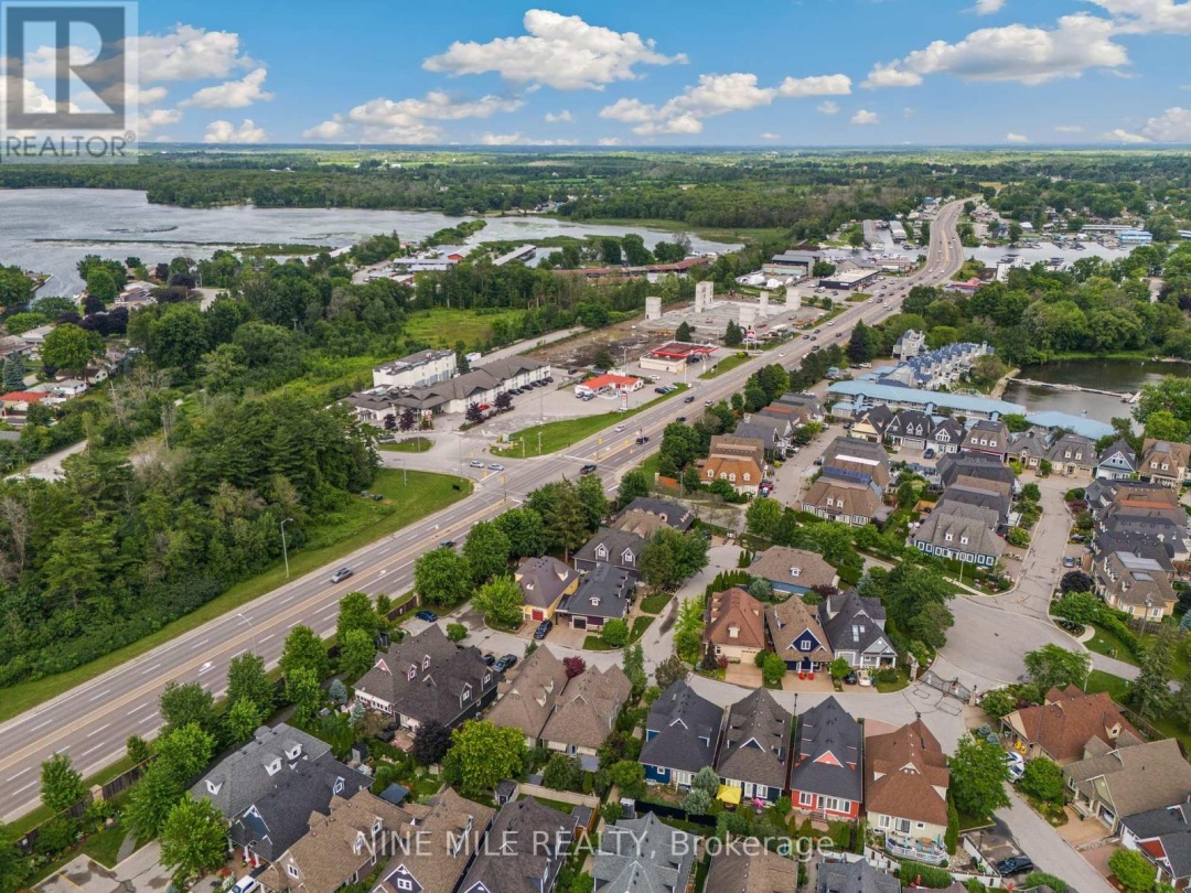 8 5 Invermara Court, Lake Simcoe
