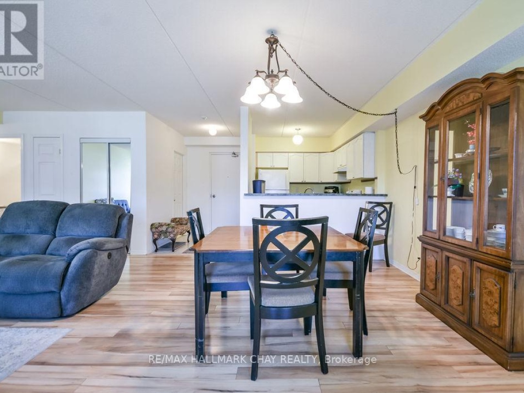 203 - 125 BOND STREET, 