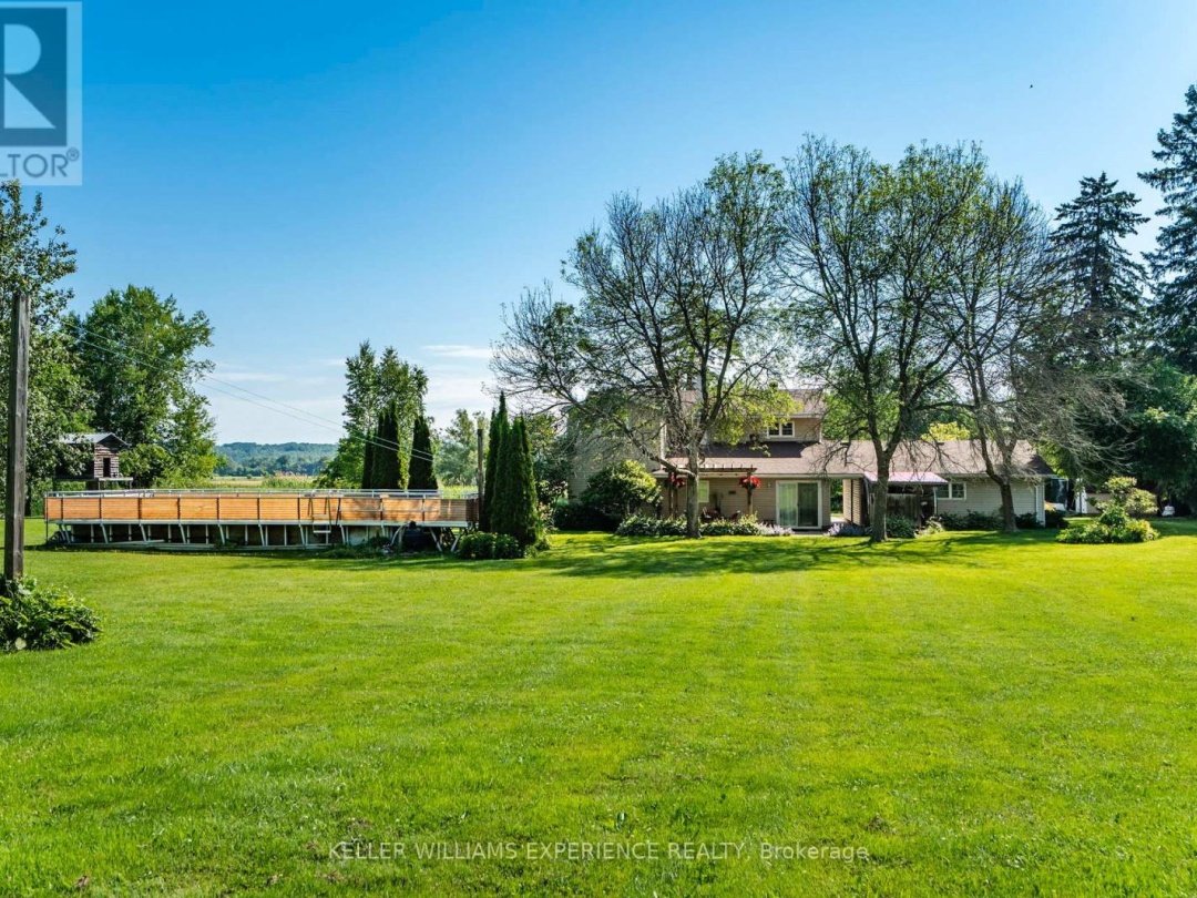 8 THATCHER PLACE, 