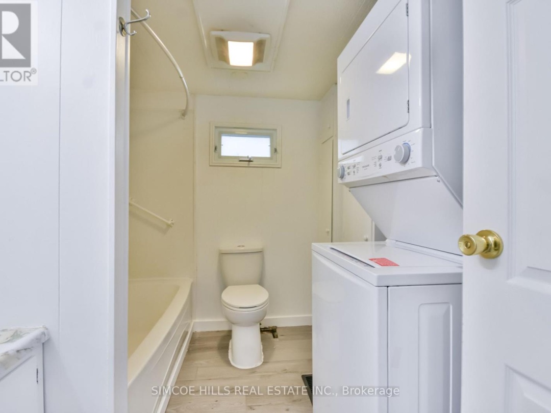 98 - 580 WEST STREET S, 