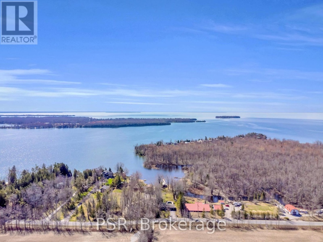 4453 Orkney Beach Road, Lake Simcoe