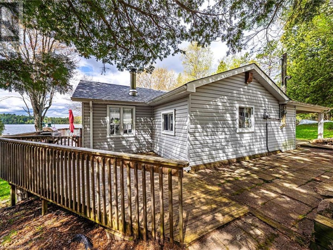 1270 WESSELL Road, East Moore Lake