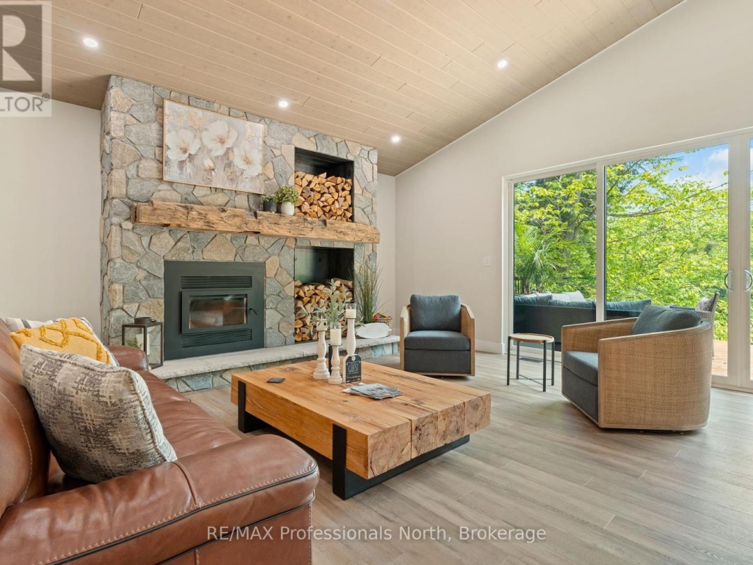 1063 Mink Road, Long Lake