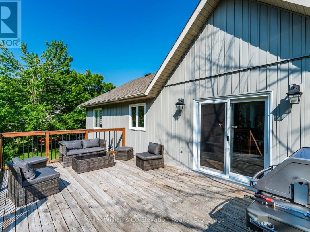 11 BOYD CRESCENT, 