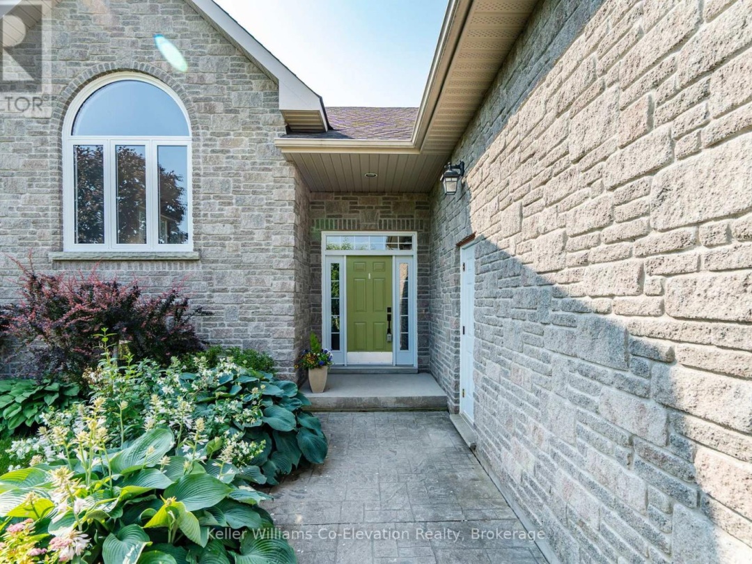 11 BOYD CRESCENT, 