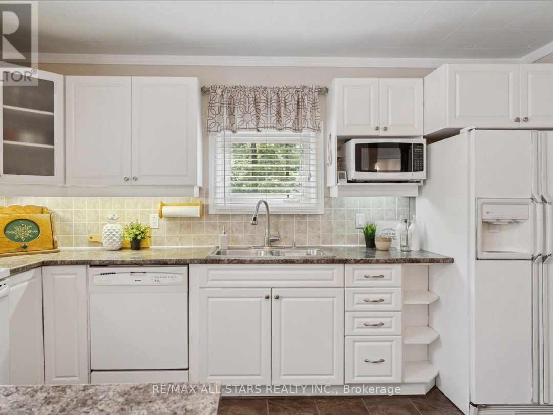 32805 THORAH SIDE ROAD, 