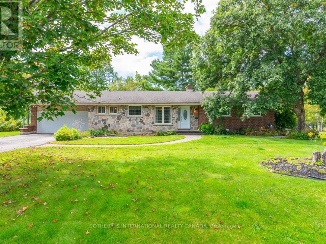 443 By Lock Acres Road, Lake Muskoka