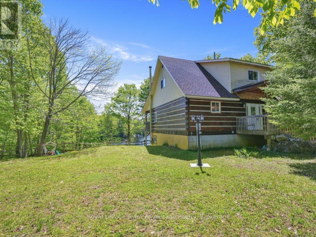 52 LITTLE OTTER LANE, Otter Lake