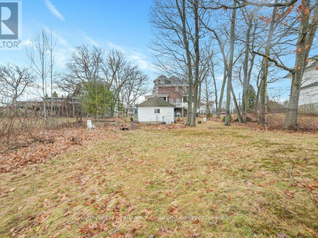 20 Belvedere Avenue, Parry Sound