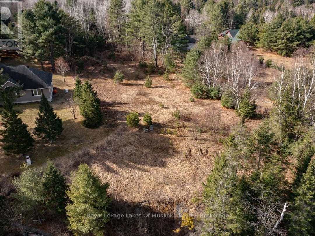 18 Shellwood Shores Avenue, Lake Muskoka