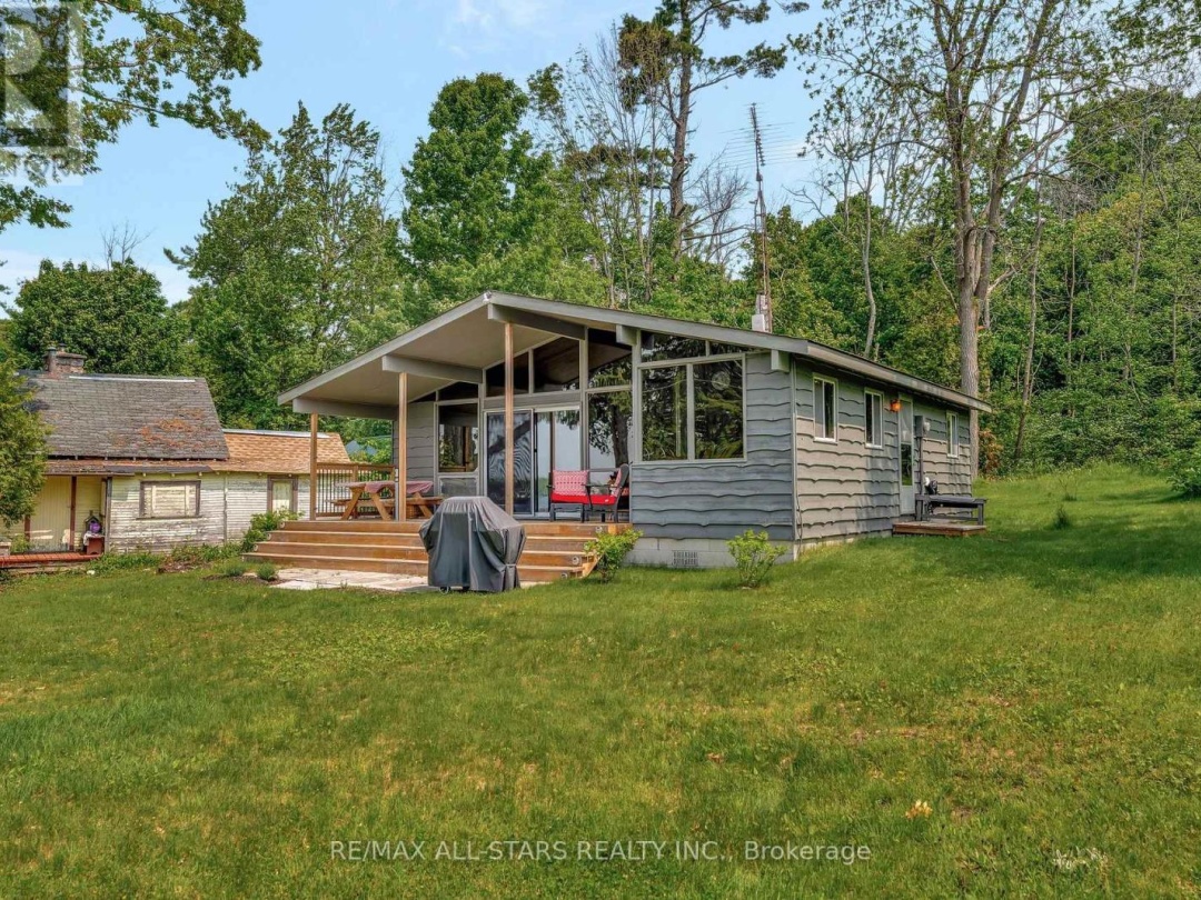 36 Walnut Street, Cameron Lake