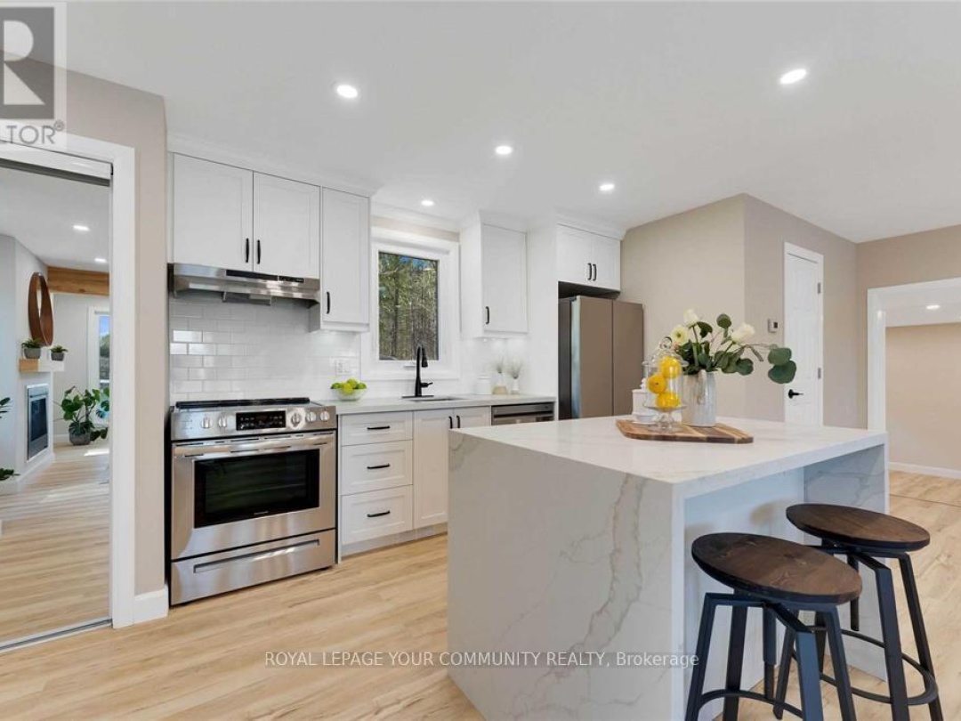 7847 Oakridge Drive, Ramara
