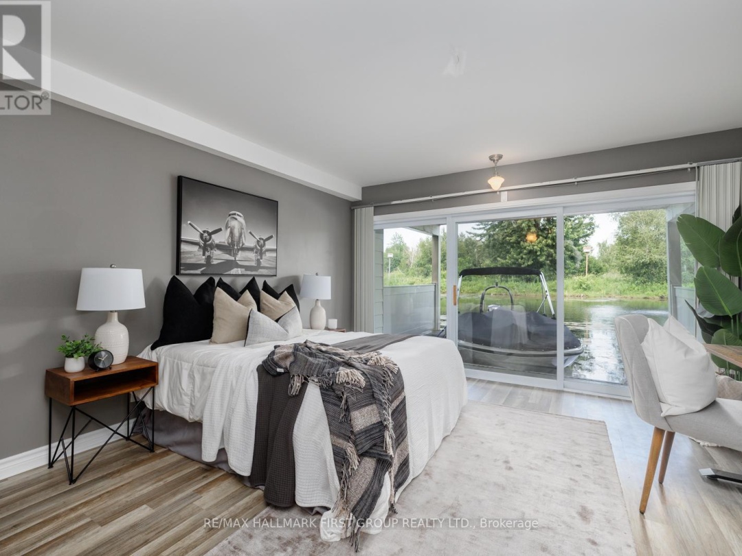 9 4 Paradise Boulevard, Lake Simcoe