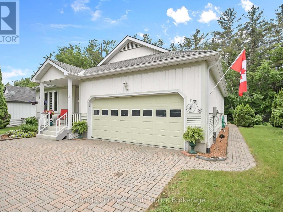 15 PINERIDGE GATE, 