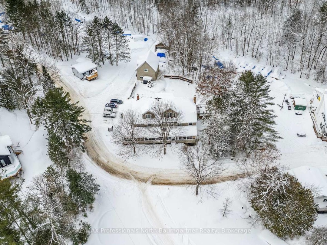 UNIT 4 - 2029 LITTLE HAWK LAKE ROAD, Little Hawk Lake