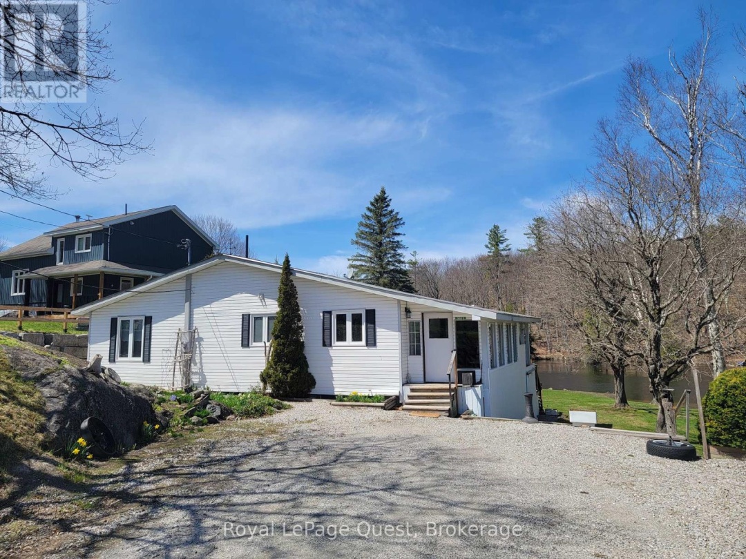 3012 MOYNES ROAD, Severn Lake