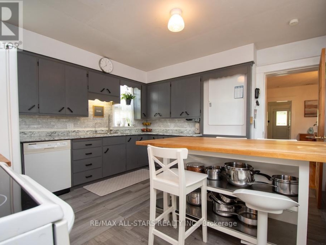 25 LOUISA STREET, 