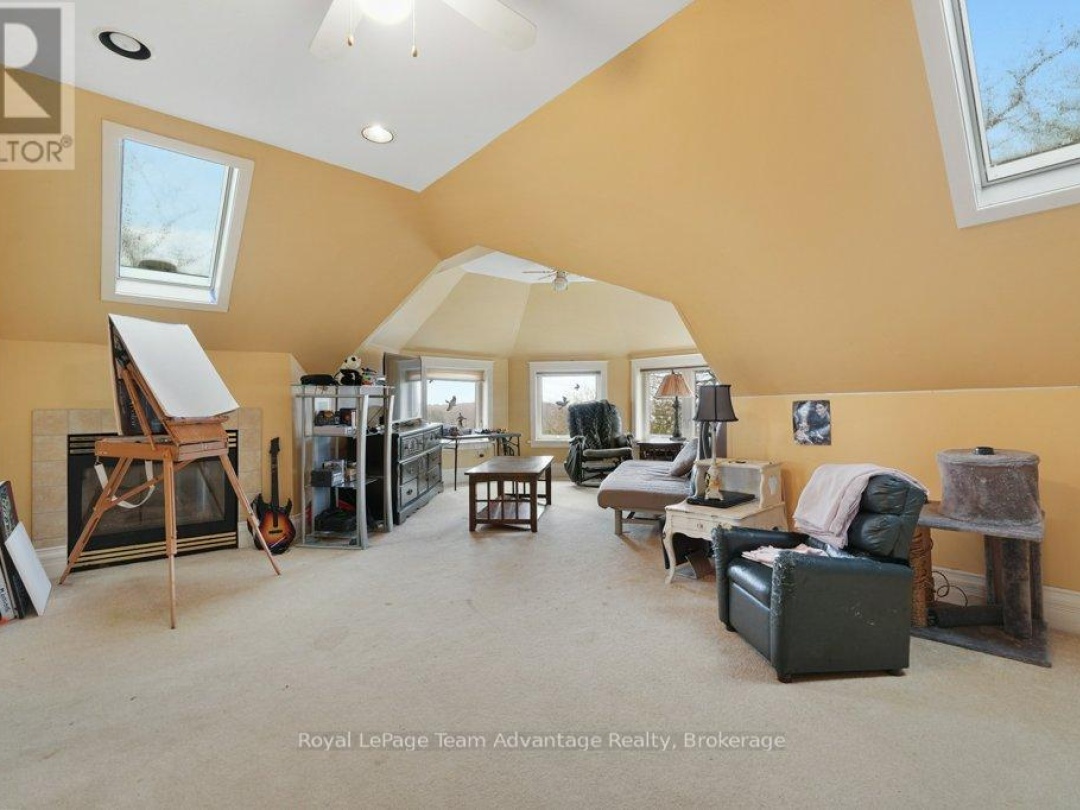 20 Belvedere Avenue, Parry Sound