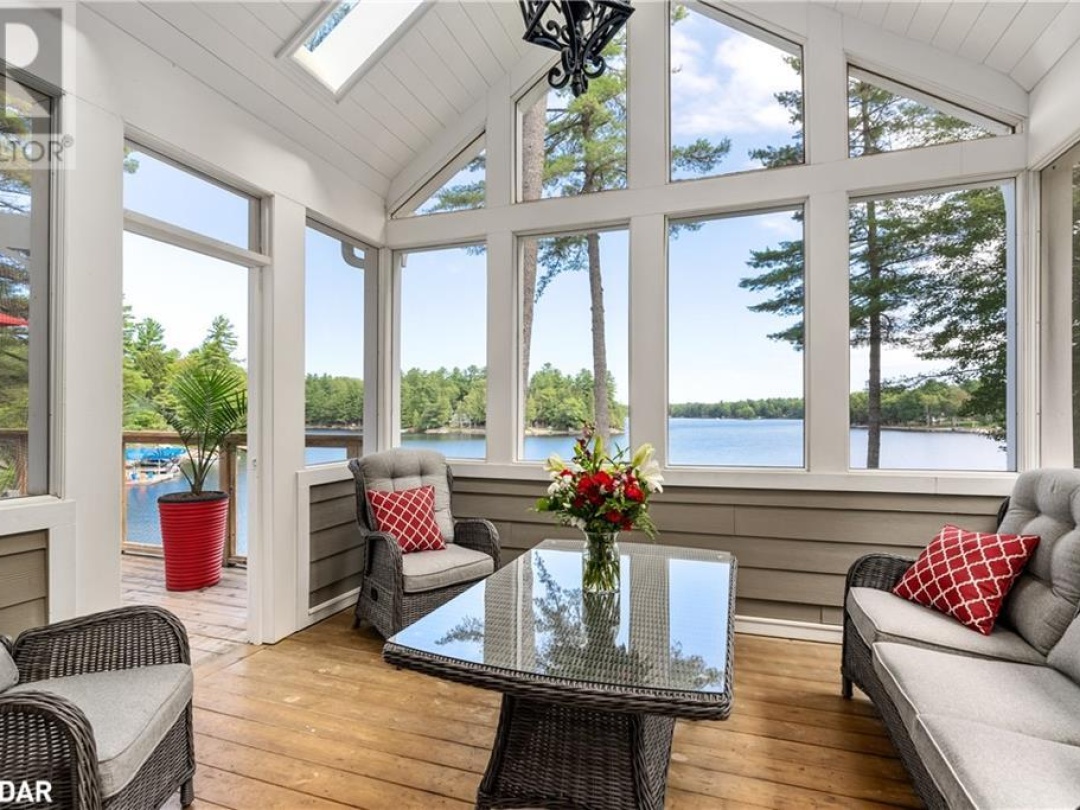 1043 Fortunes Trail, Kushog Lake