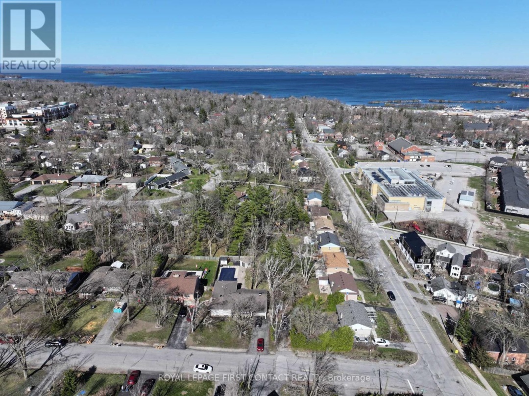 48 BRANT STREET W, Orillia