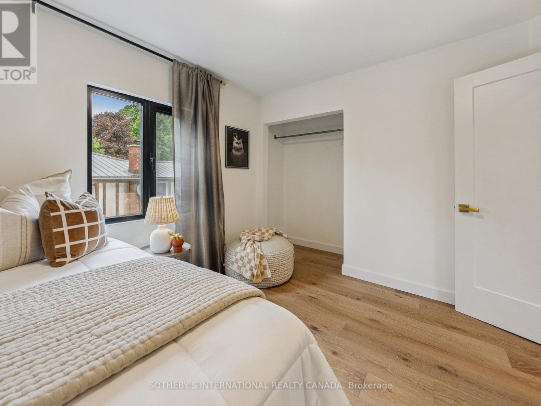 25 SILVER BIRCH STREET, 