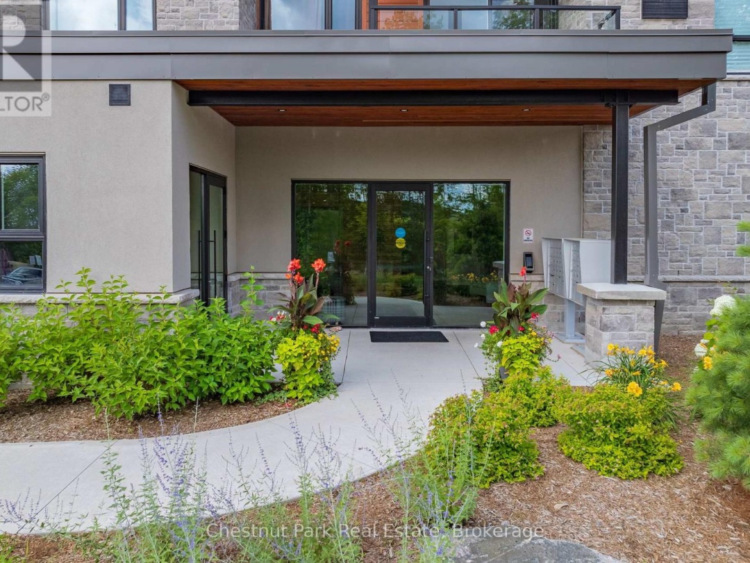 109 - 18 CAMPUS TRAIL, 