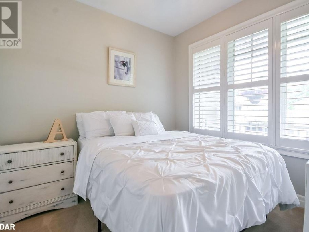 7 WINDSONG Crescent, 