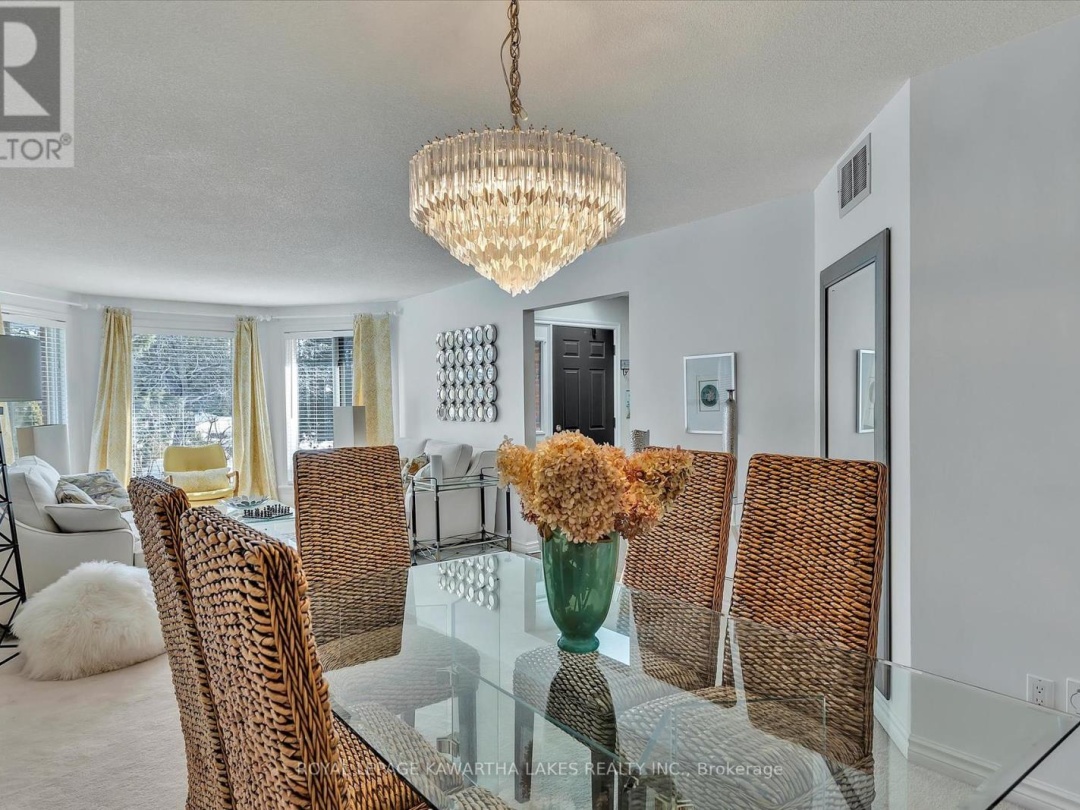 85 NAVIGATORS TRAIL, 