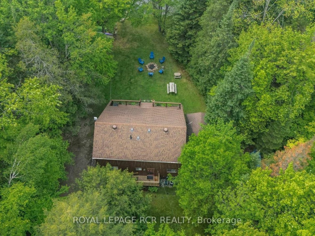 1034 BIRD LAKE CRESCENT, 