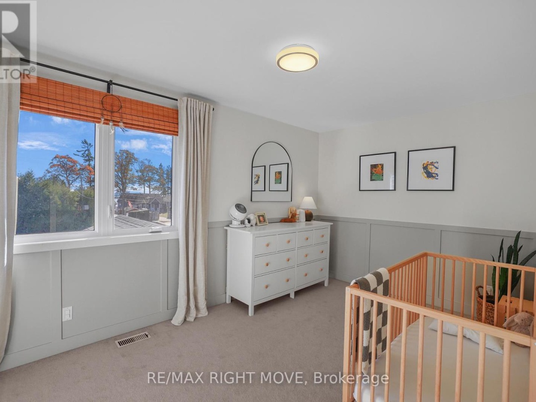 2900 LAKESIDE DRIVE, 