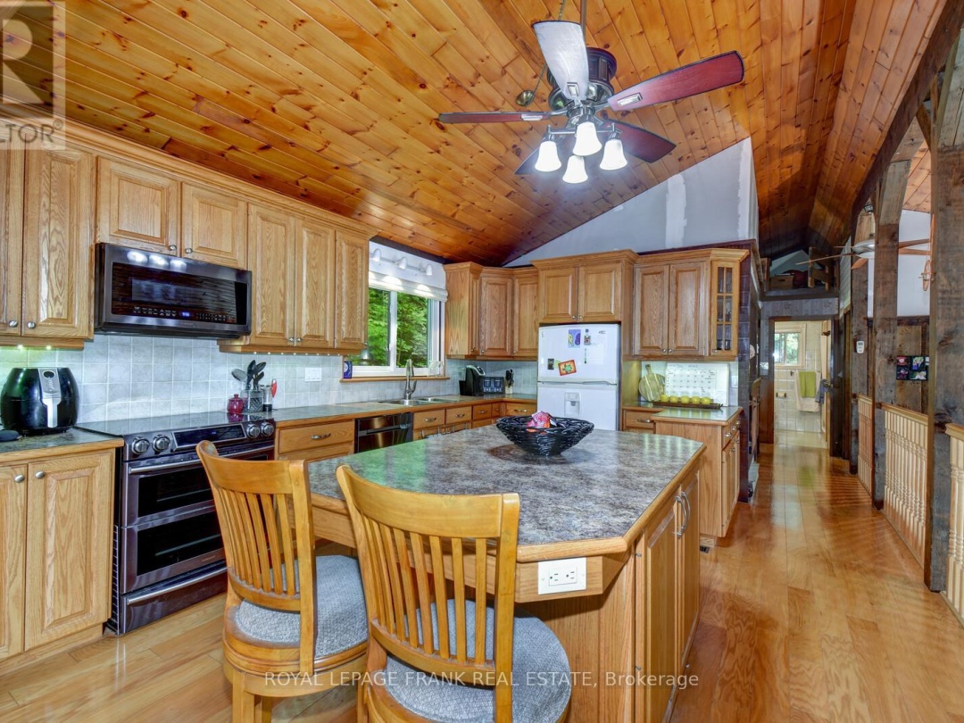 1013 MERRICK DRIVE, Wood Lake