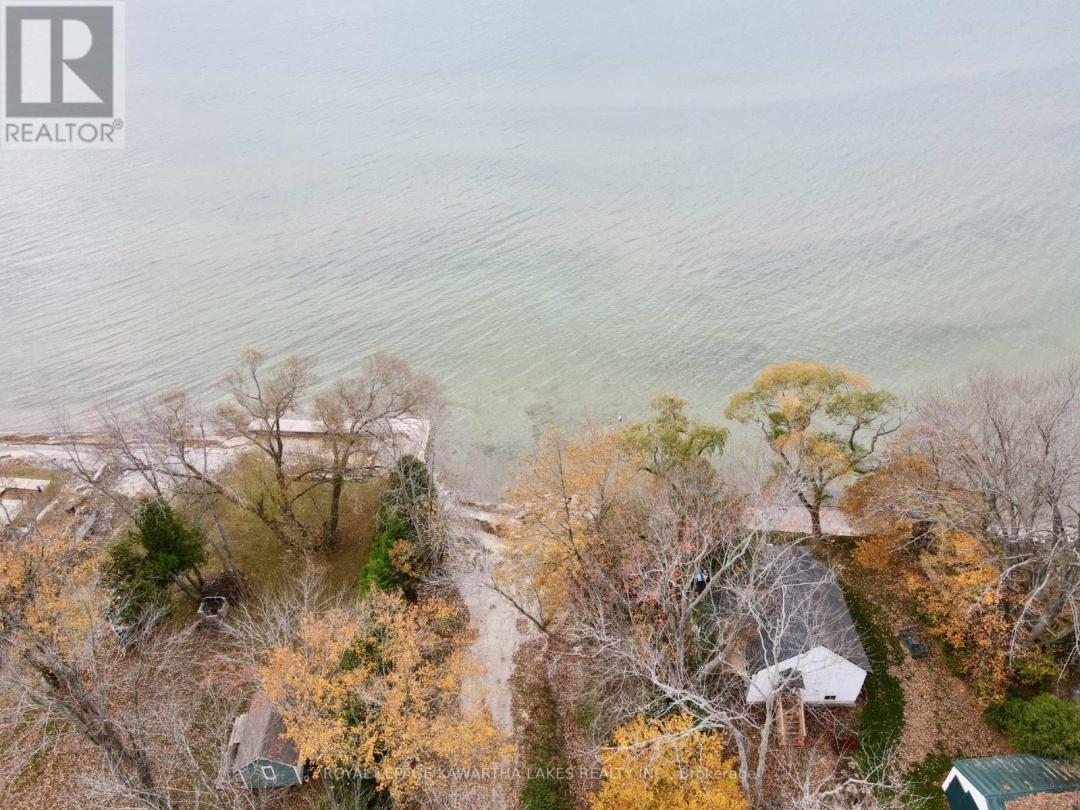 2501 Lakeshore Drive, Lake Simcoe