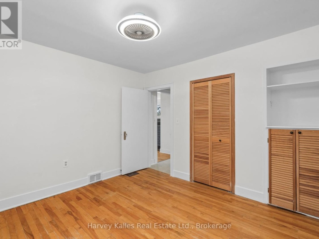 16 MANOMINEE STREET, 
