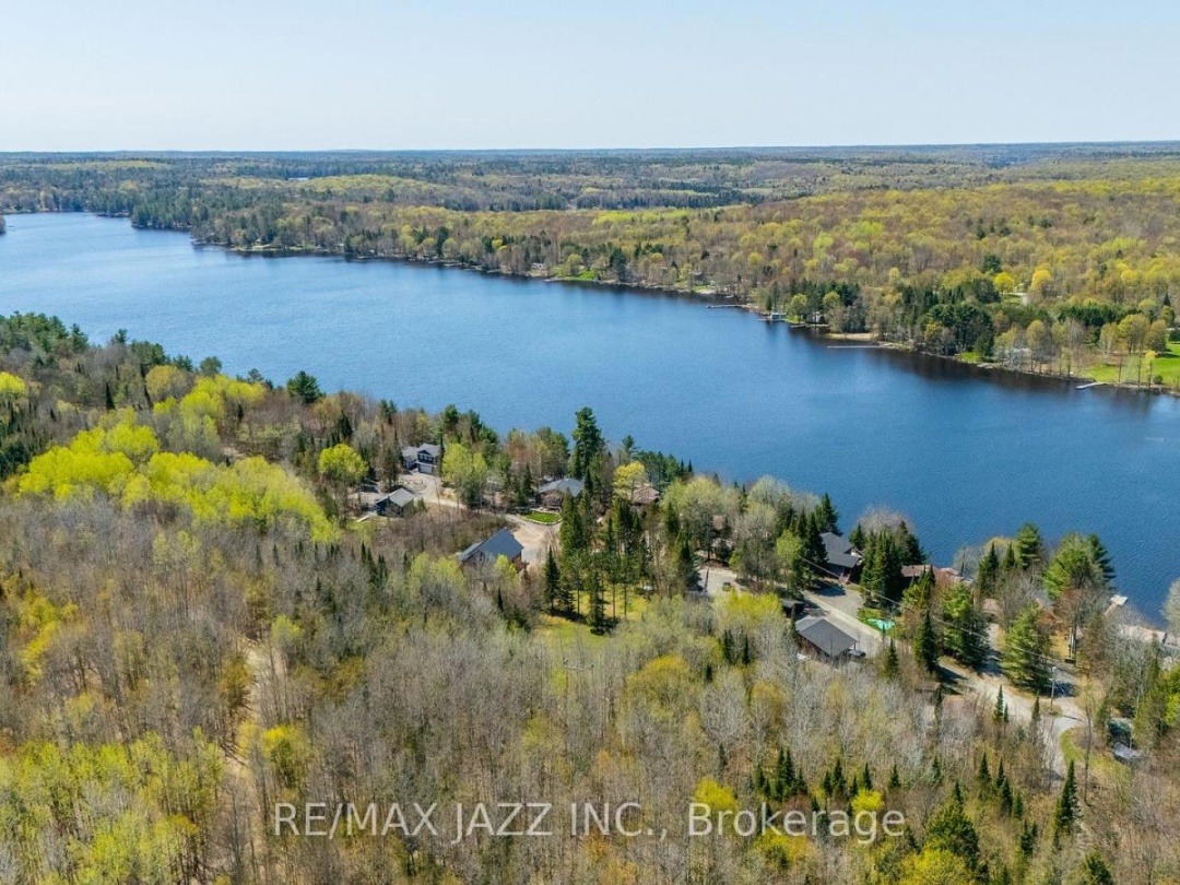 1092 Briscoe Drive, Kushog Lake