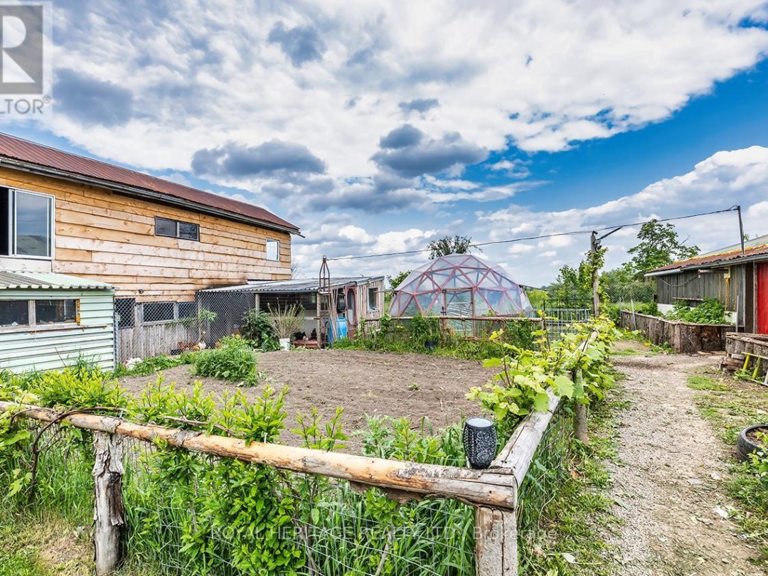 833 WOODVILLE ROAD, 