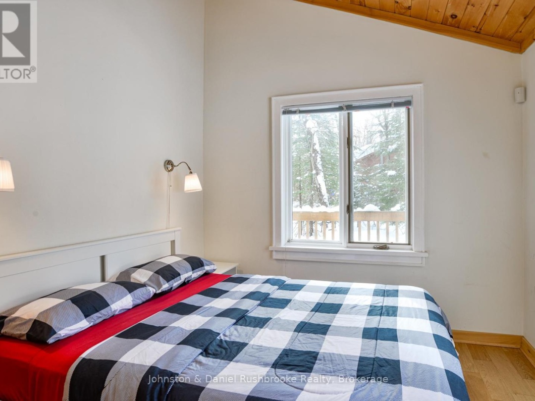1217 Sherwood Forest Road, Lake Muskoka