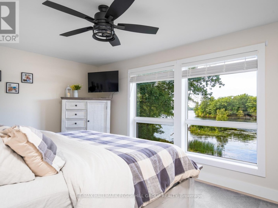 3352 Russell Drive, Gloucester Pool