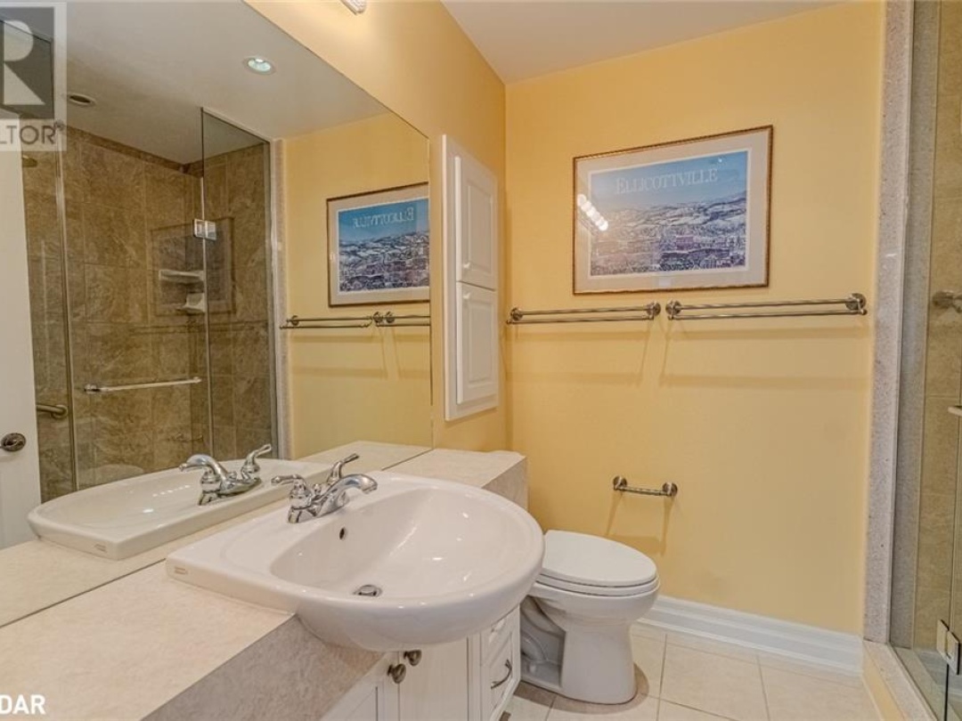 130 Steamship Bay Road Unit# 207, Lake Muskoka