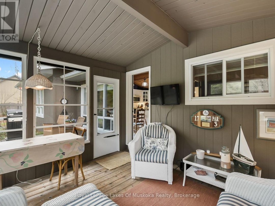 9 Summer Lane, Lake Muskoka