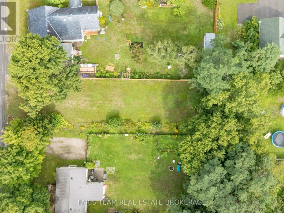 305 OUIDA STREET, 
