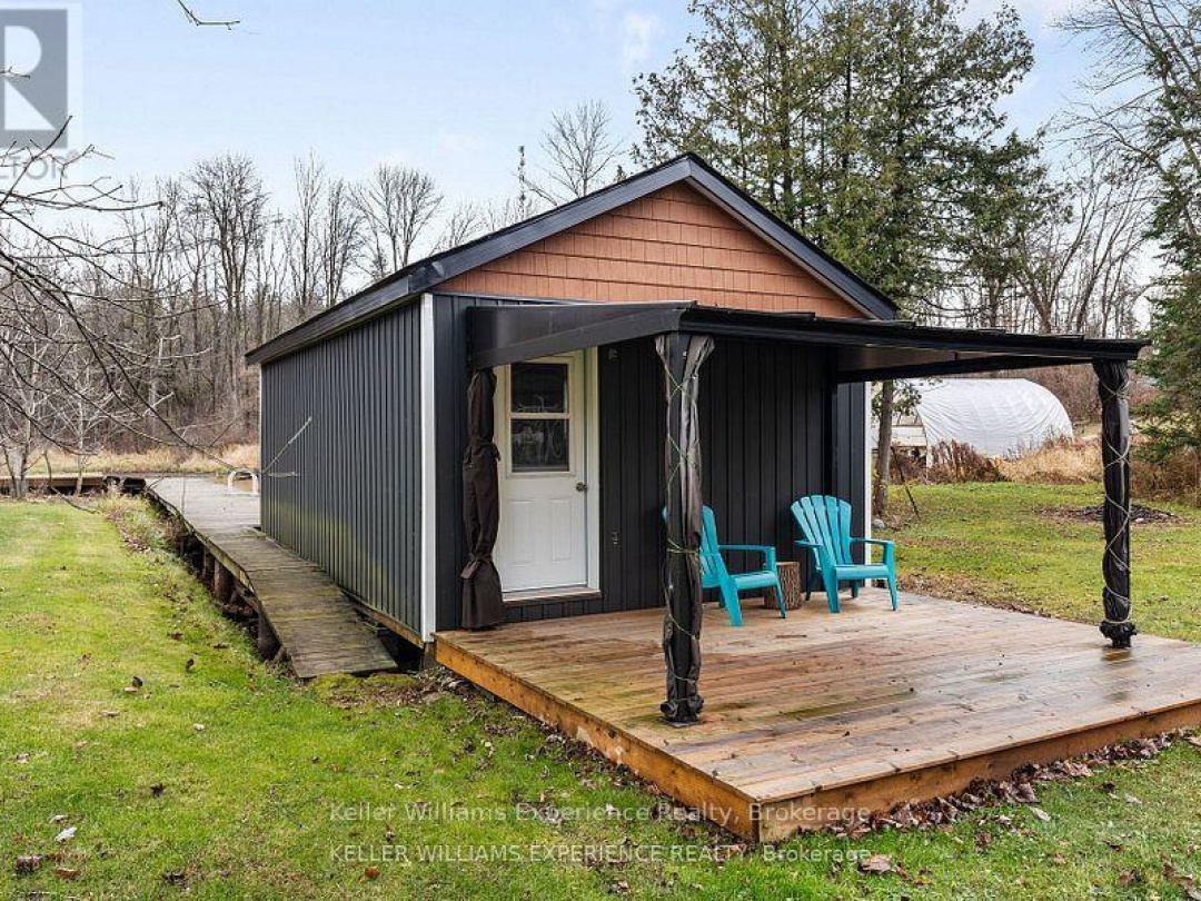 4027 Glen Cedar Drive, Lake Simcoe