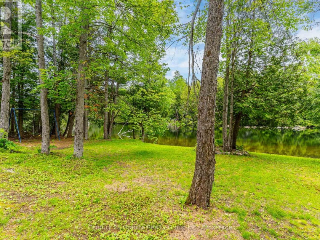 86 BOYCE TRAIL, 