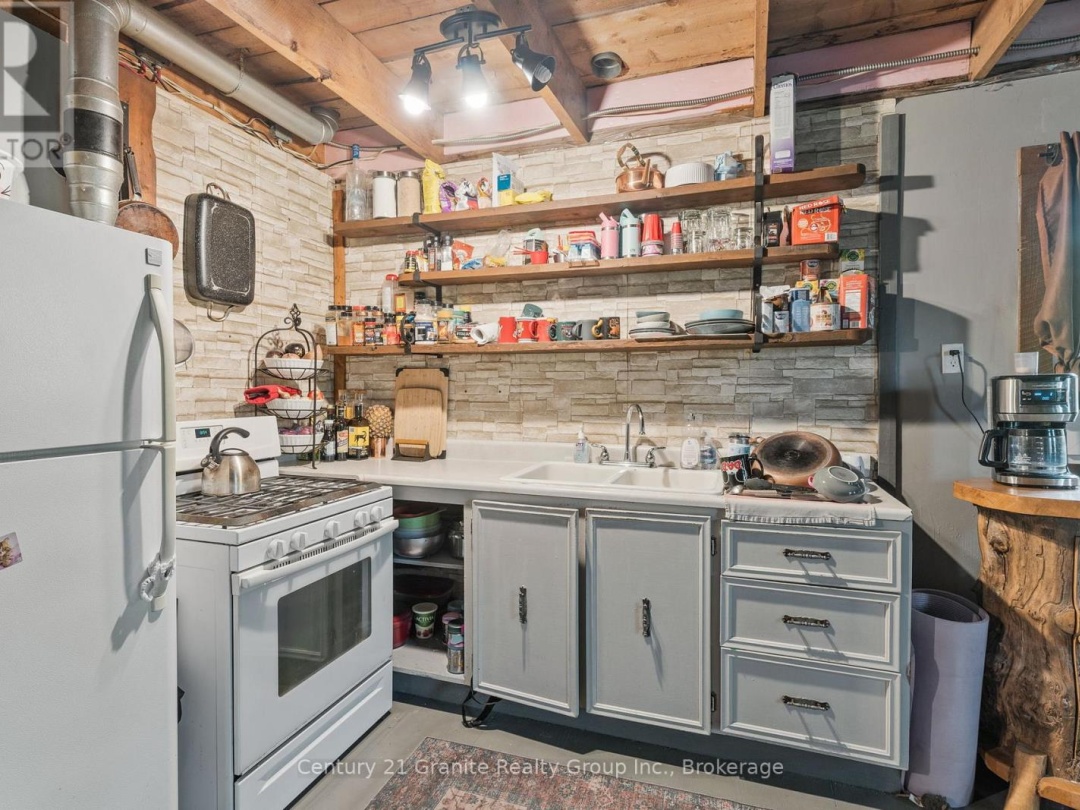 1553 KUSHOG LAKE ROAD, 