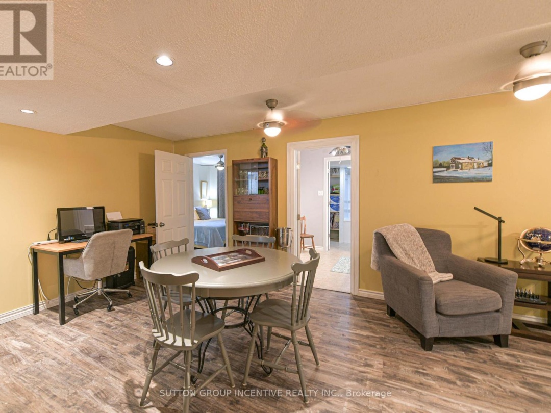 78 VANESSA DRIVE, 